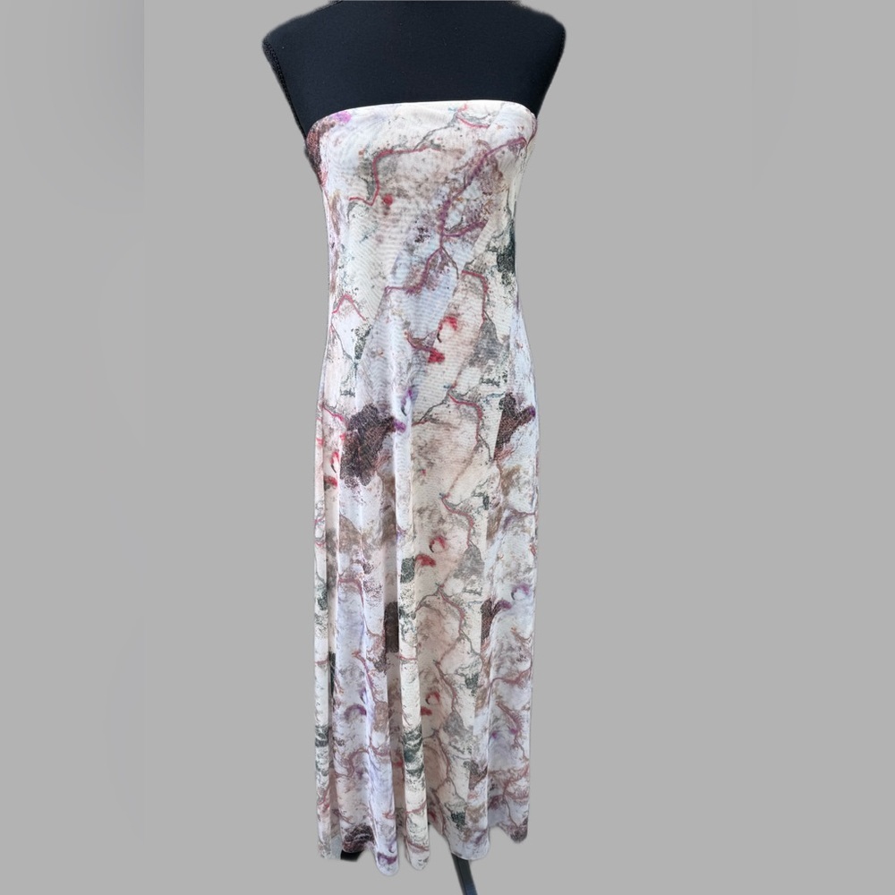 Elegant Marble Print Maxi Dress